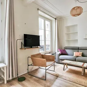 Quartier De Free Netflix Apartment