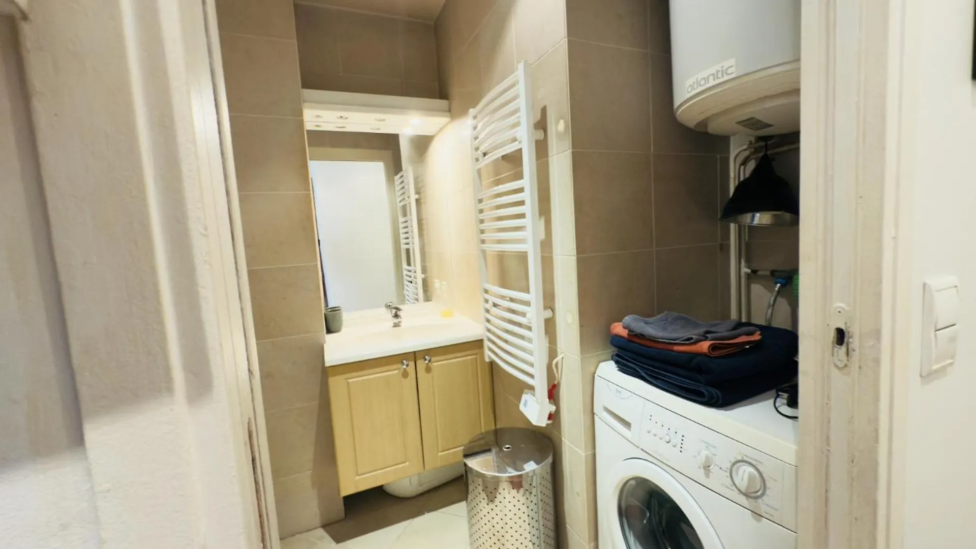 Appartement Avec Balcon Paris 0*,